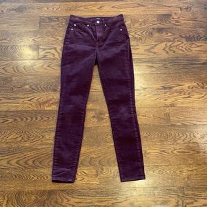 Women’s Gap Maroon Corduroy Pants - Size 00